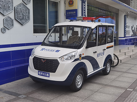 德陽(yáng)巡邏車(chē)